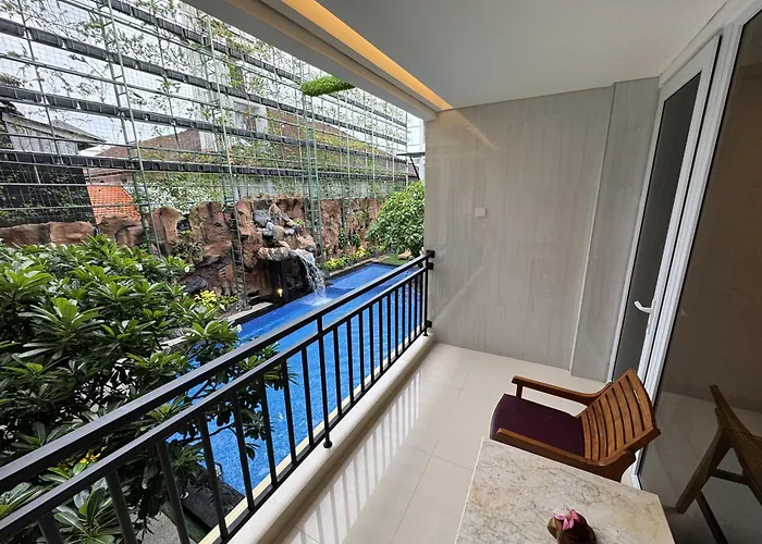 Garden Hotel 3*