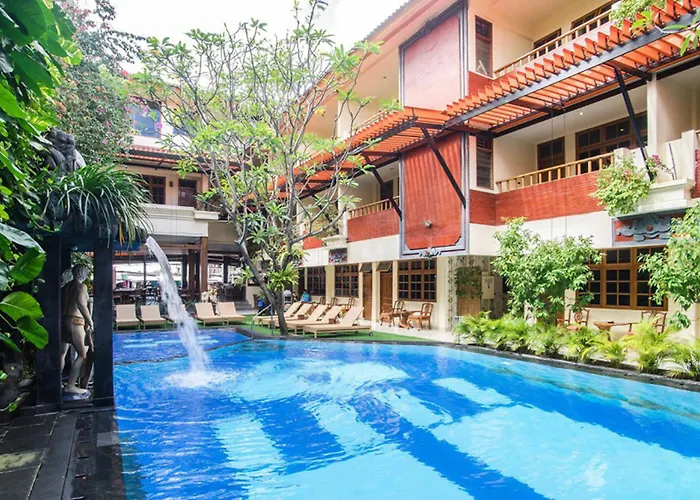 Garden Hotel 3*