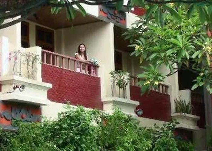Garden Hotel